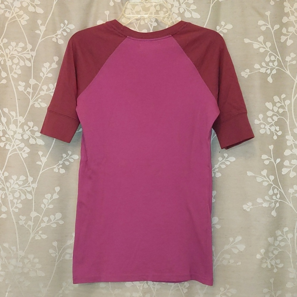 Two-Tone Raglan Tee - Picture 8 of 9